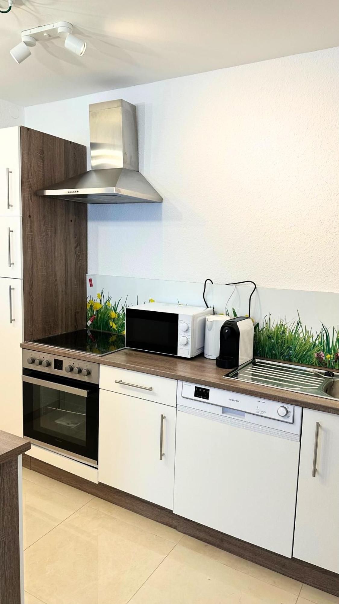New - Cozy Apartment,Kitchen,Netflix And More Essen Extérieur photo